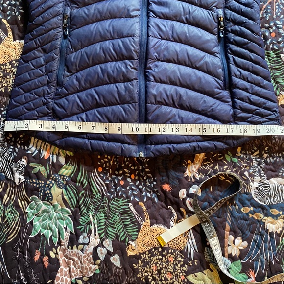 Marmot Women’s Down Jacket Size Medium - Picture 7 of 9